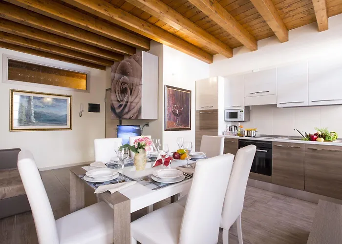 Apartament Medioevo In Centro Como